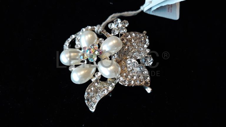 Grande Leilão de Vestidos de Noiva e Cerimónia