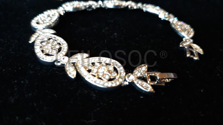 Grande Leilão de Vestidos de Noiva e Cerimónia