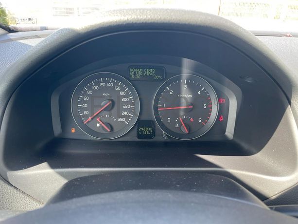 Volvo S40 1.6D · Ano 2010