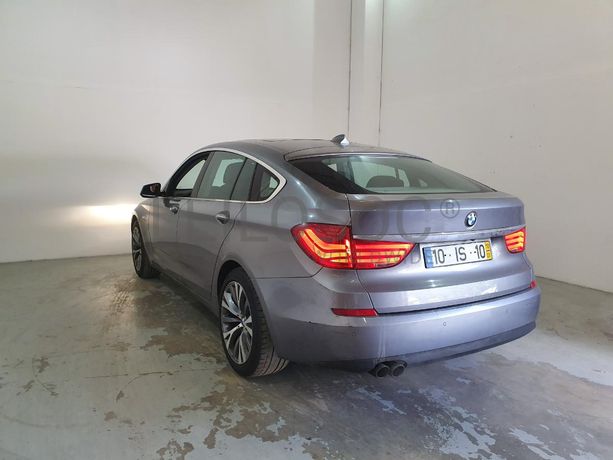 BMW 530D · Ano 2010