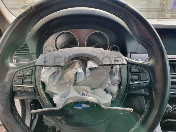 BMW 520D Touring · Ano 2011