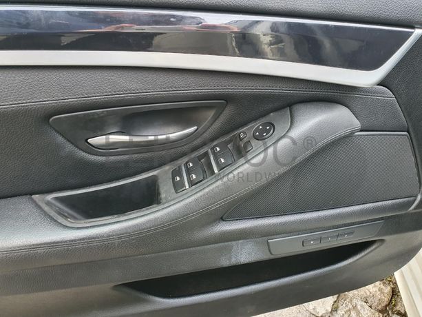 BMW 520D Touring · Ano 2011