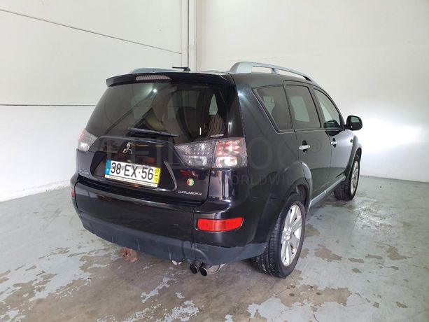 Mitsubishi Outlander 2.0 DI-D · Ano 2007