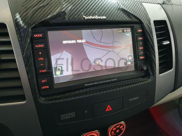 Mitsubishi Outlander 2.0 DI-D · Ano 2007