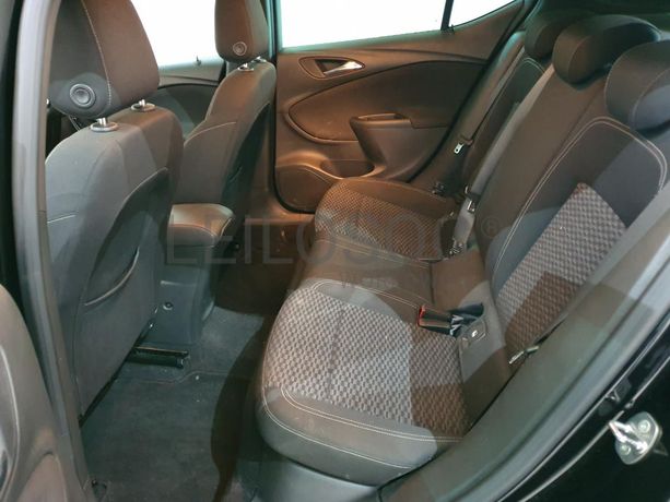 Opel Astra 1.4 Turbo · Ano 2017