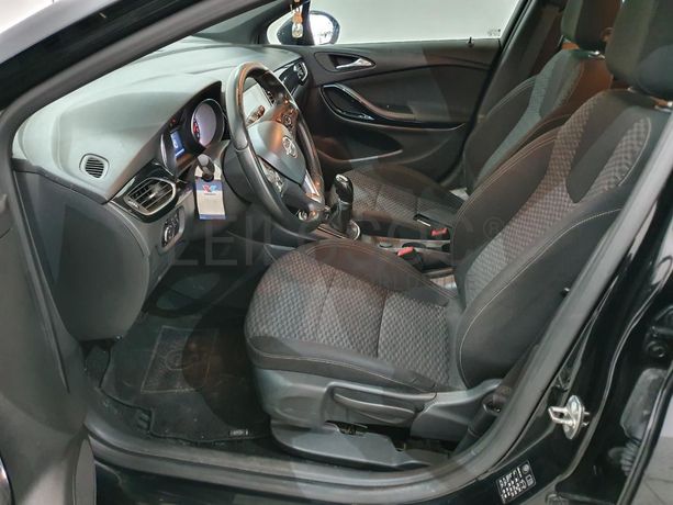 Opel Astra 1.4 Turbo · Ano 2017