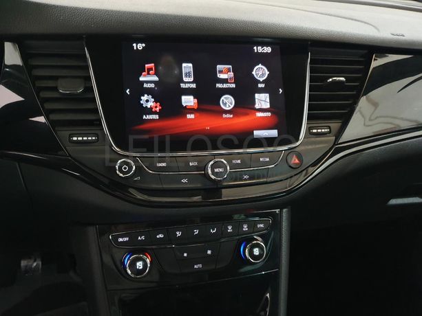 Opel Astra 1.4 Turbo · Ano 2017