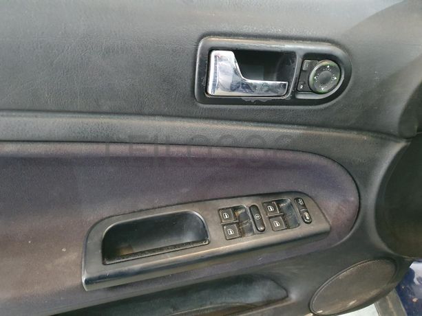 Volkswagen Passat 1.9 TDI · Ano 1997