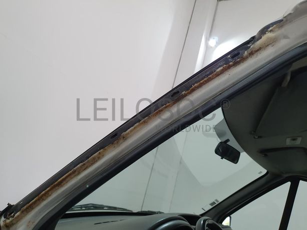 Ford Transit 2.0 DI · Ano 2002