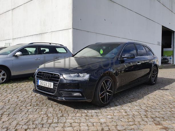 Audi A4 2.0 TDI · Ano 2012