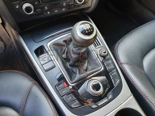 Audi A4 2.0 TDI · Ano 2012