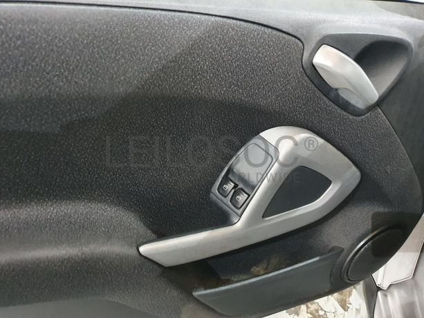 Smart Fortwo Coupé 0.8CDI · Ano 2008