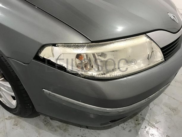 Renault Laguna 1.9 DCI · Ano 2004