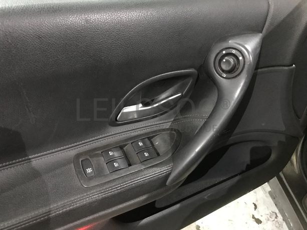 Renault Laguna 1.9 DCI · Ano 2004