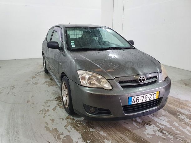 Toyota Corolla 1.4D · Ano 2004