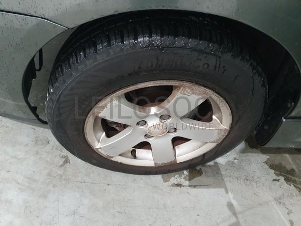 Toyota Corolla 1.4D · Ano 2004