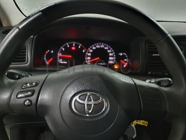 Toyota Corolla 1.4D · Ano 2004