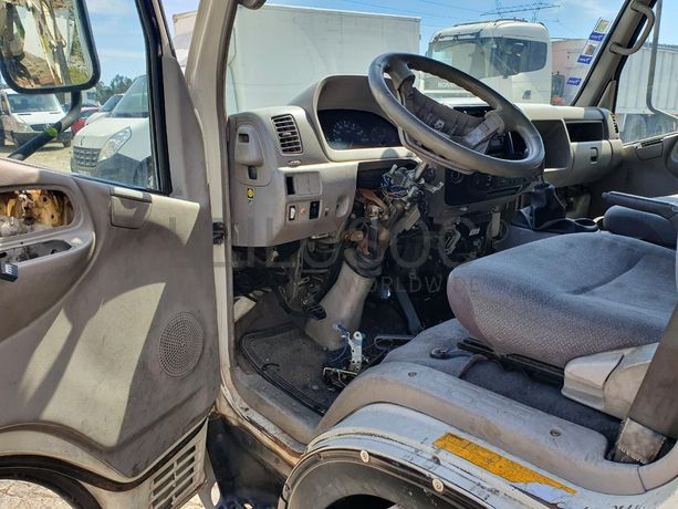 Toyota Dyna · Ano 2004