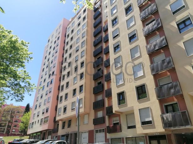 Apartamento T3 · Alfragide, Amadora