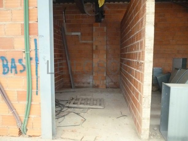 Unidade Industrial · Aguada de Cima, Águeda