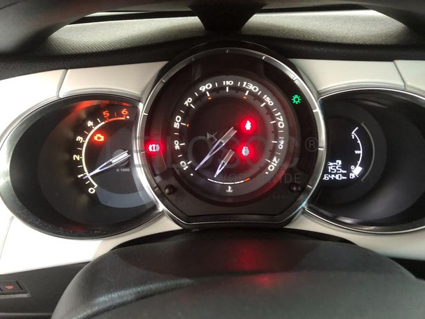 Citroën DS3 1.6 BlueHDI · Ano 2015