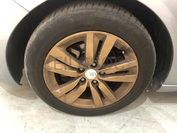 Peugeot 308 · Ano 2015