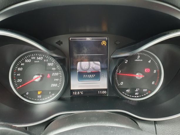 Mercedes-Benz C200 bluetec 1.6D · Ano 2015