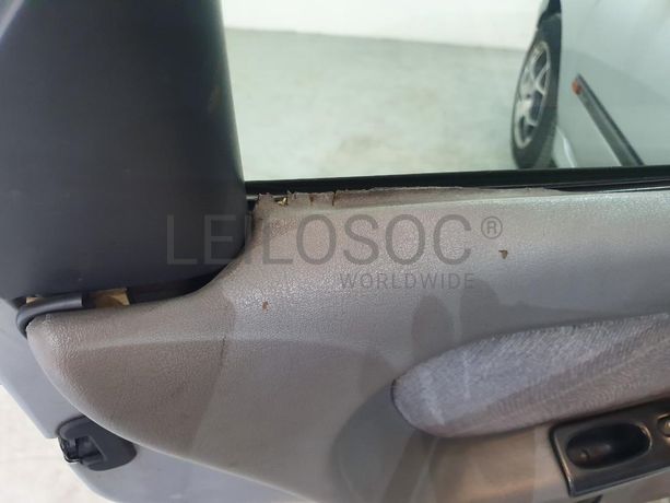 Renault Laguna 1.9 DTI · Ano 1999