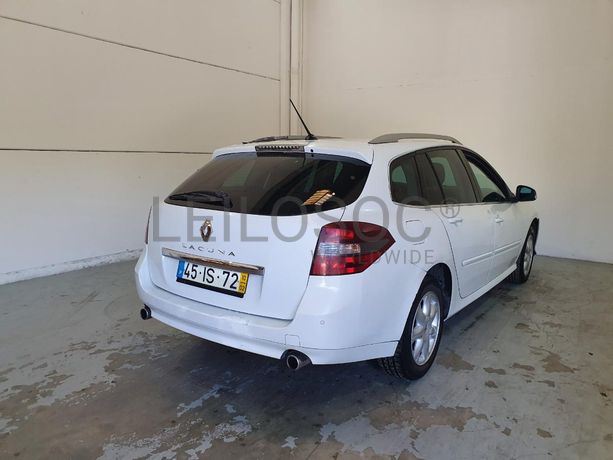 Renault Laguna 2.0 DCI · Ano 2010