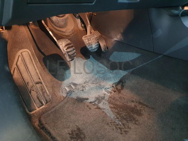 Renault Laguna 2.0 DCI · Ano 2010