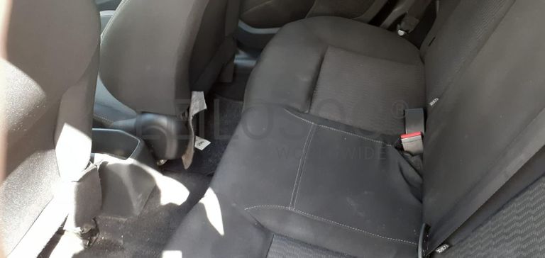 Peugeot 208 1.6 HDI · Ano 2016