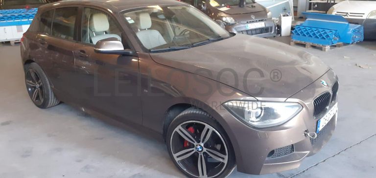 BMW 118D · Ano 2012