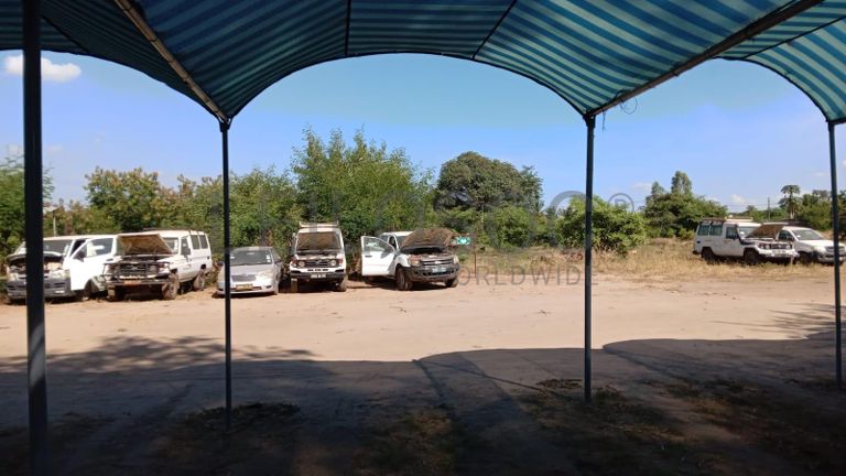 Conjunto imobiliário multifuncional ·