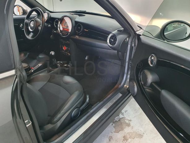 Mini Cooper Cabrio 1.6 · Ano 2013