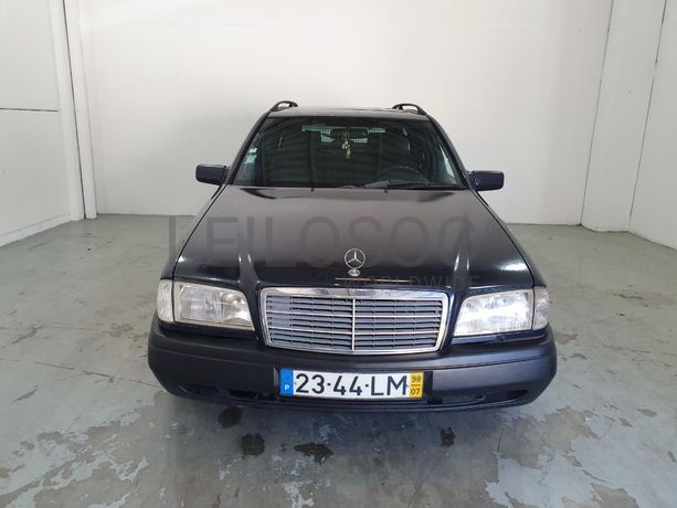 Mercedes-Benz C220 CDI · Ano 1998