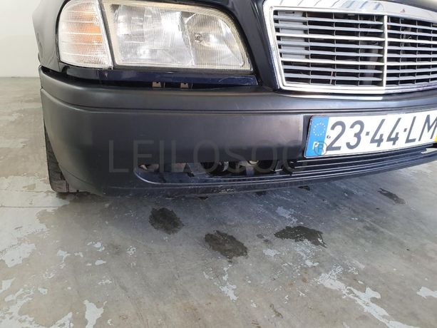 Mercedes-Benz C220 CDI · Ano 1998