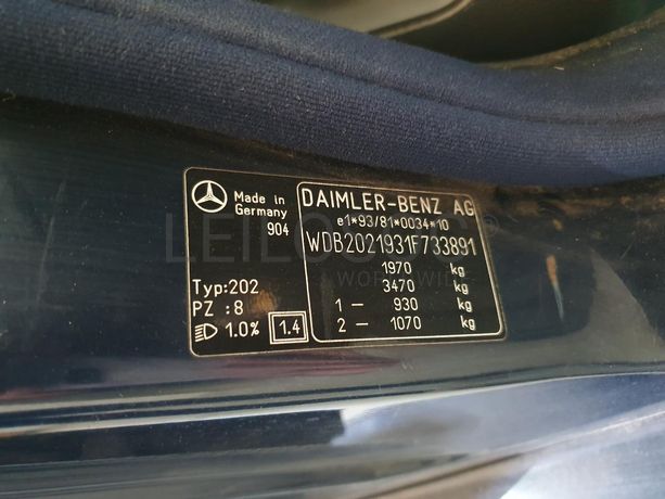 Mercedes-Benz C220 CDI · Ano 1998