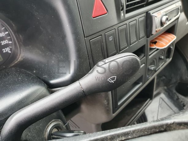 Volkswagen Transporter 2.5 TDI · Ano 2003