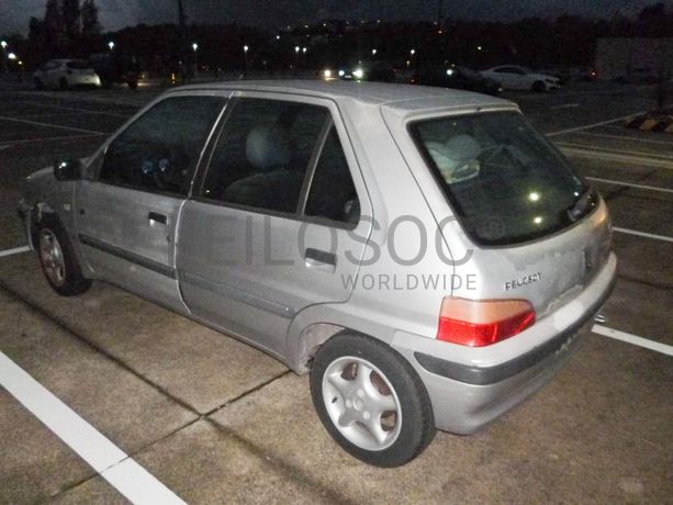 Peugeot 106