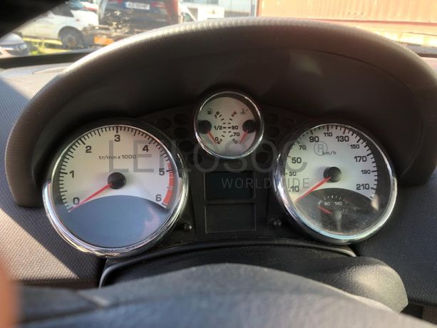 Peugeot 207 SW · Ano 2008