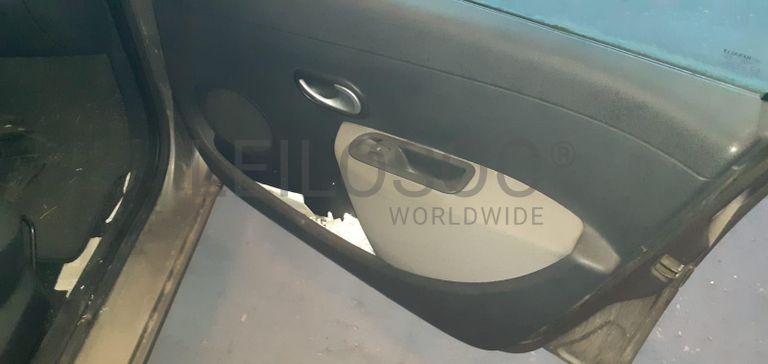 Renault Clio III Grandtour 1.5 DCI · Ano 2012