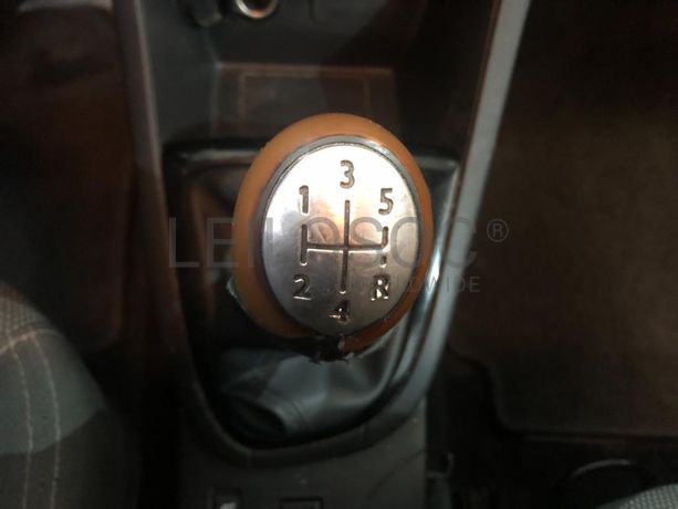 Renault Clio 1.5 DCI · Ano 2013