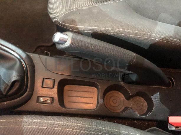 Renault Clio 1.5 DCI · Ano 2013