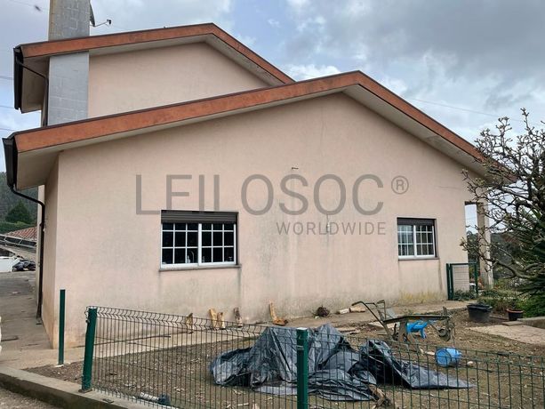 Moradia V5 · Paredes