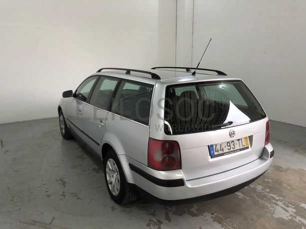 Volkswagen Passat TDI · Ano 2002