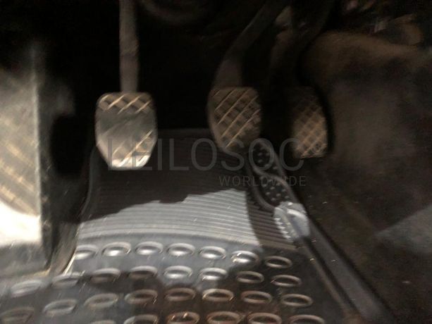 Volkswagen Passat TDI · Ano 2002