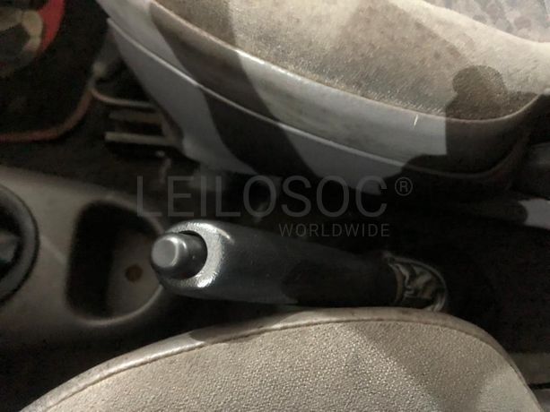 Ford Fiesta Van 1.8 · Ano 1999