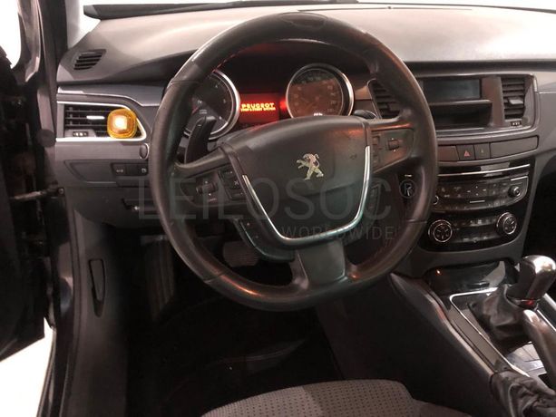 Peugeot 508 · Ano 2011