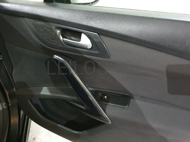 Peugeot 508 SW 1.6 HDI · Ano 2013