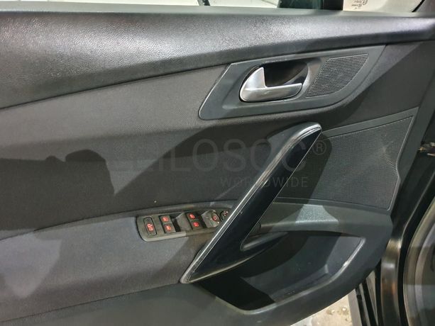 Peugeot 508 SW 1.6 HDI · Ano 2013